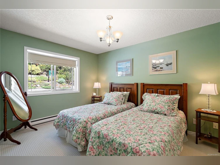2250 Tryon Road, North Saanich, BC, V8L 5H7 - 17