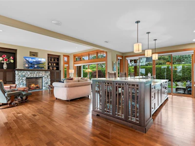942 Bluffs Drive - 4