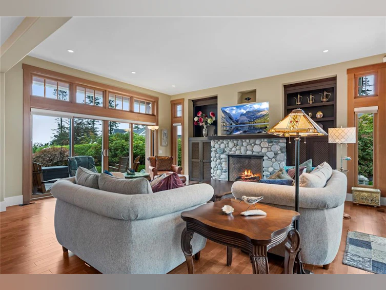 942 Bluffs Drive, Qualicum Beach, BC, V9K 0A2 - 24