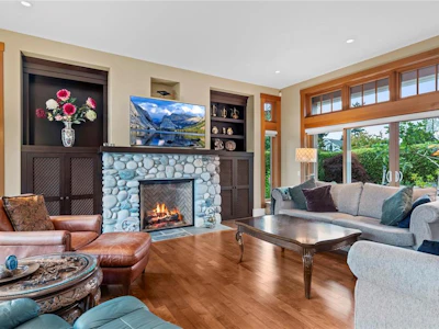 942 Bluffs Drive - 3