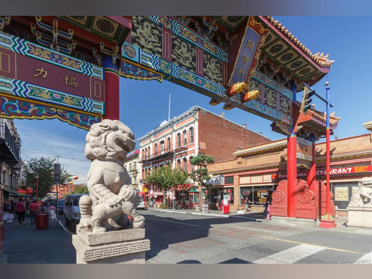 302-1407 Government Street, Victoria, BC, V8W 1Z1 - 49