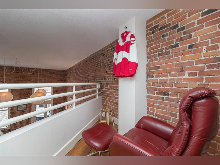 302-1407 Government Street, Victoria, BC, V8W 1Z1 - 35