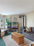 106 1320 Henry Road