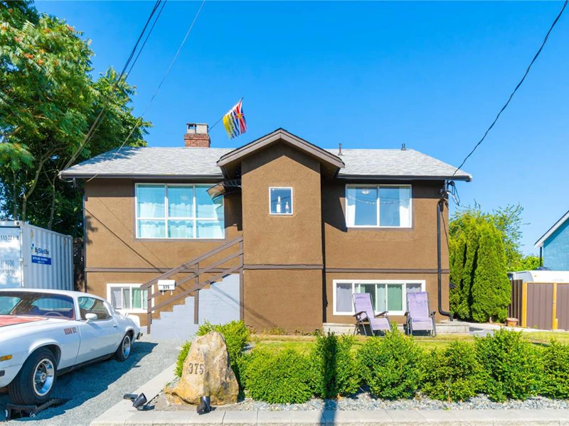 375 Bruce Avenue, Nanaimo BC V9R 3Y2