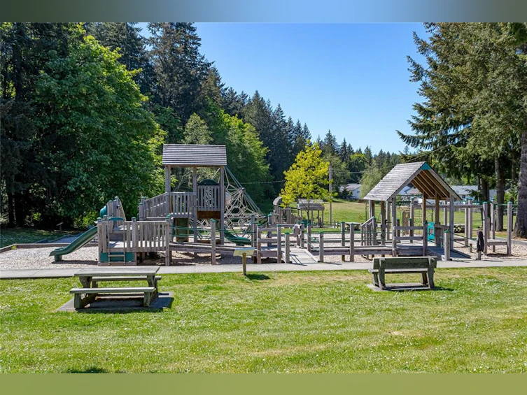 753 De Frane Court, Ladysmith, BC, V9G 1P1 - 67