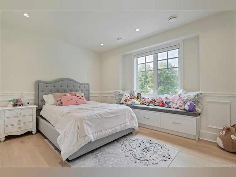 4829 Cordova Bay Road, Saanich, BC, V8Y 2J8 - 28