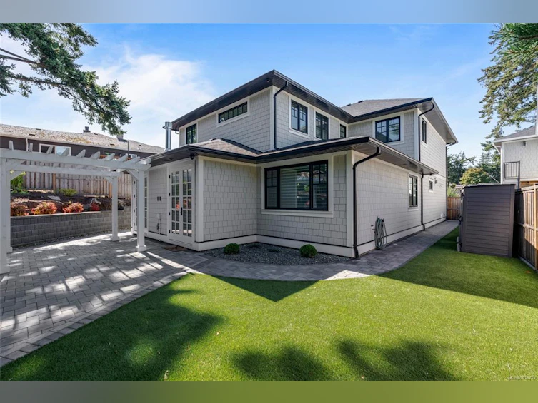 4829 Cordova Bay Road, Saanich, BC, V8Y 2J8 - 47