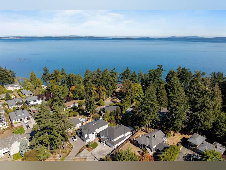 4829 Cordova Bay Road, Saanich, BC, V8Y 2J8 - 57