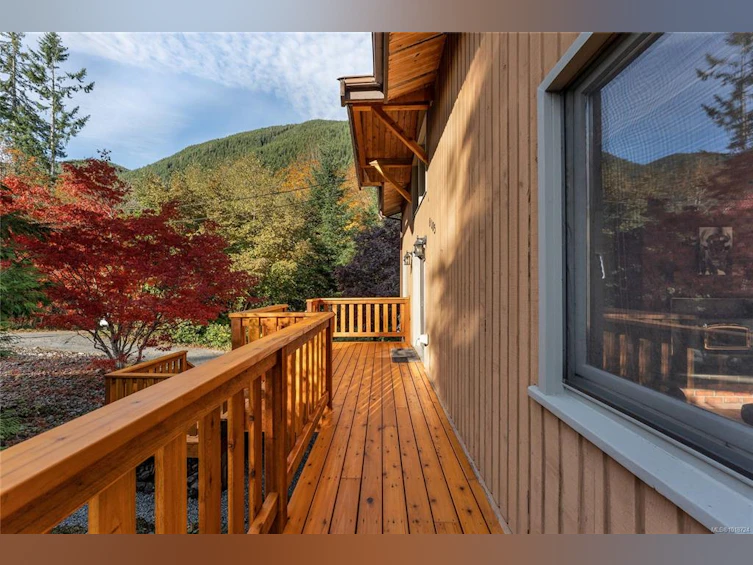 8105 Miracle Close, Youbou, BC, V0R 3E1 - 7