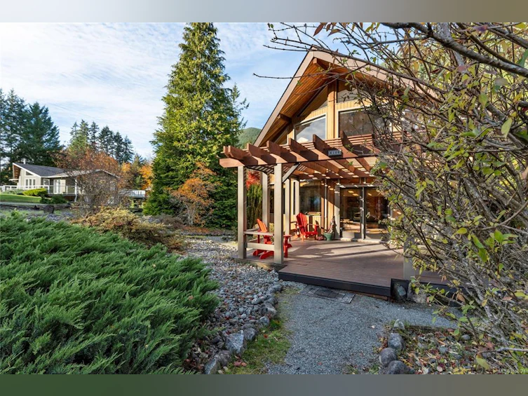 8105 Miracle Close, Youbou, BC, V0R 3E1 - 10