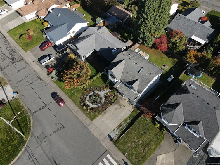 2741 Fairmile Road, Campbell River, BC, V9W 7L6 - 27