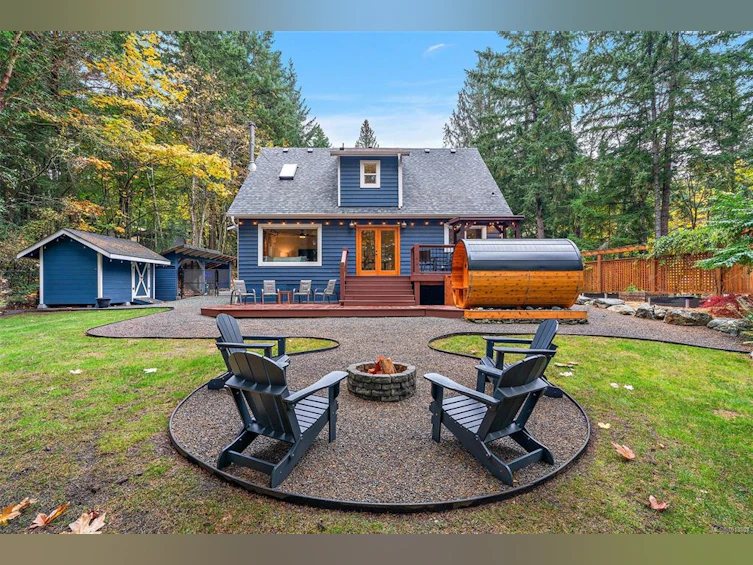 1409 Hillgrove Road, North Saanich, BC, V8L 5K6 - 33