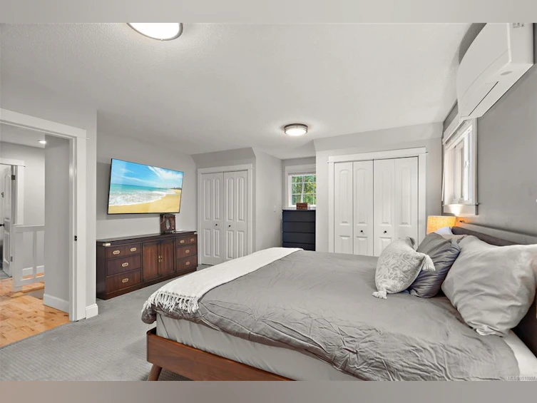 1409 Hillgrove Road, North Saanich, BC, V8L 5K6 - 26