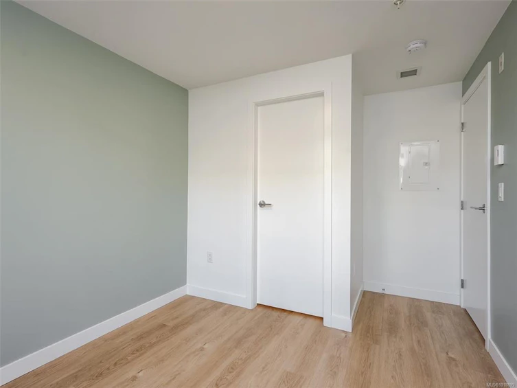 208-1115 Johnson Street, Victoria, BC, V8V 0H2 - 12