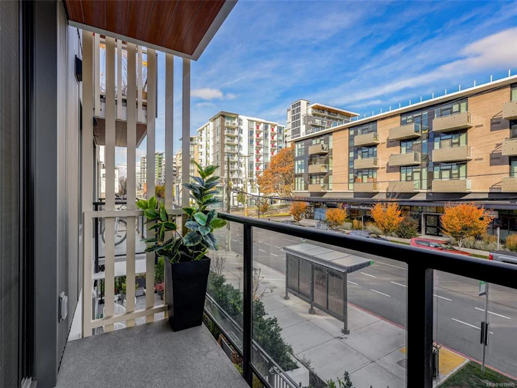 208-1115 Johnson Street, Victoria, BC, V8V 0H2 - 19