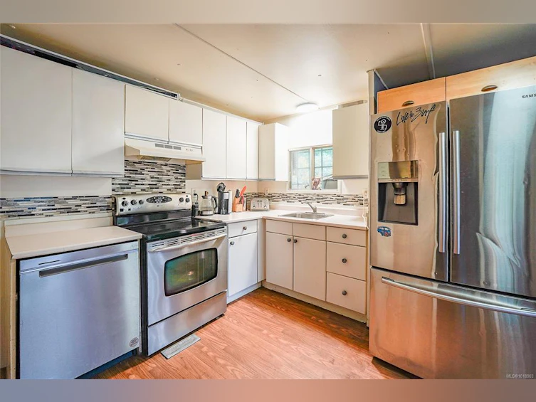 440 Orca Crescent, Ucluelet, BC, V0R 3A0 - 4