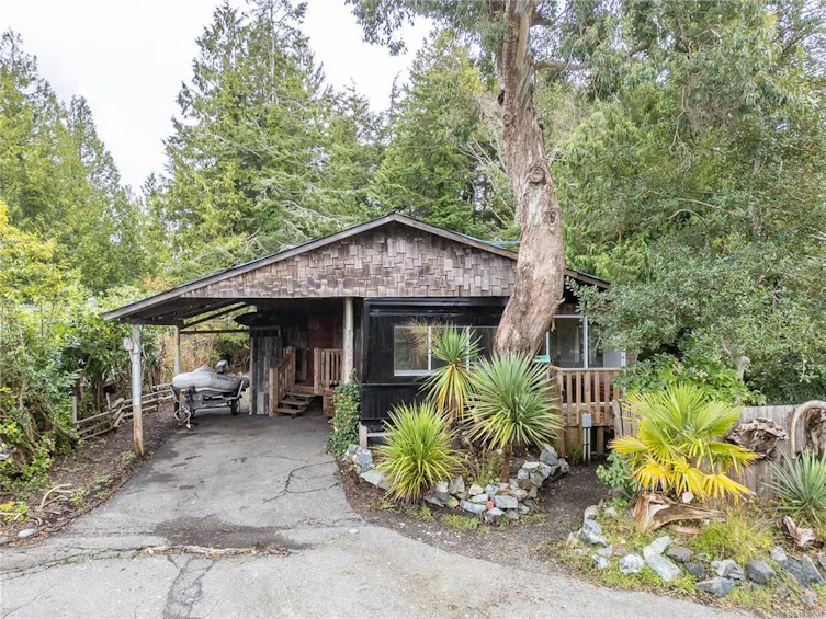 440 Orca Crescent, Ucluelet, BC, V0R 3A0 - 3