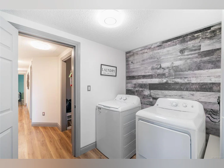 6425 Dover Road, Nanaimo, BC, V9V 1A7 - 25