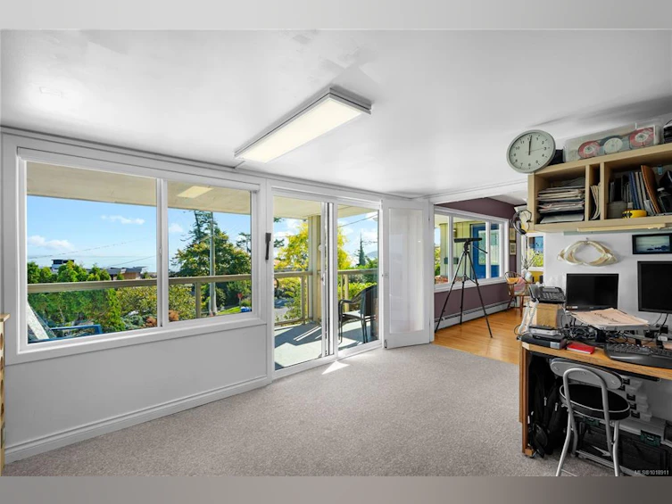 4490 Shore Way, Saanich, BC, V8N 3V2 - 16