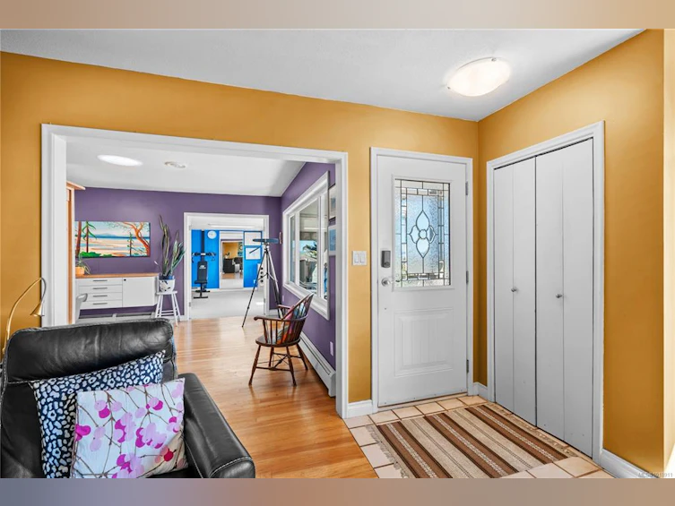 4490 Shore Way, Saanich, BC, V8N 3V2 - 11