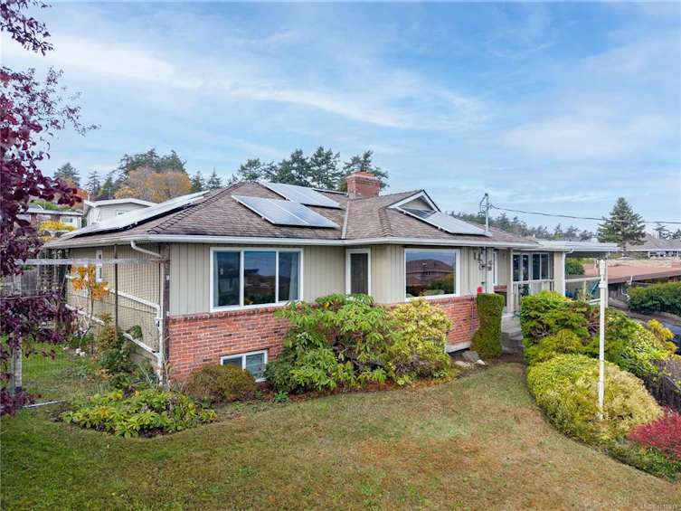 4490 Shore Way, Saanich, BC, V8N 3V2 - 55