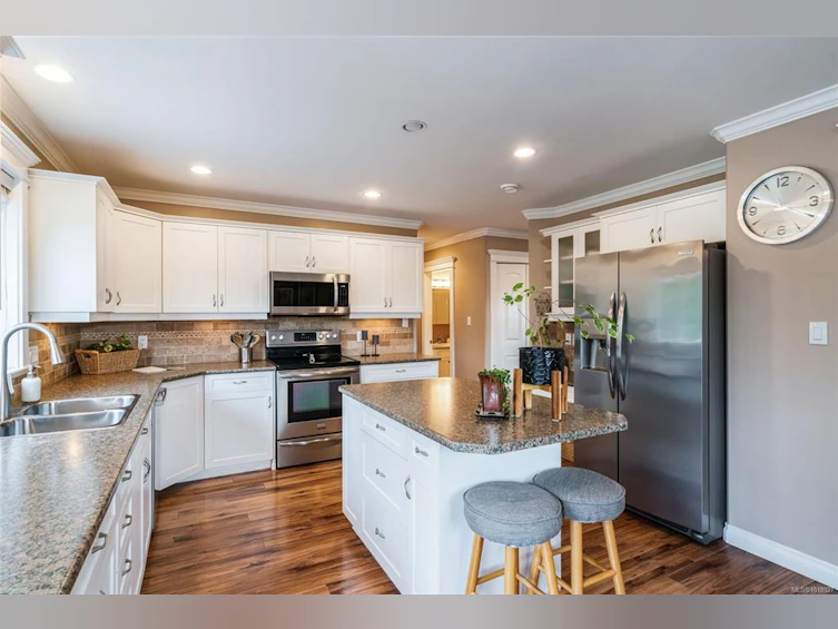 1623 Stone Lake Drive, Nanoose, BC, V9P 9L1 - 18