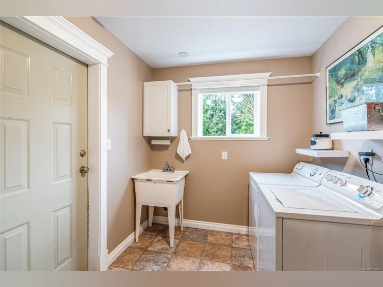 1623 Stone Lake Drive, Nanoose, BC, V9P 9L1 - 33