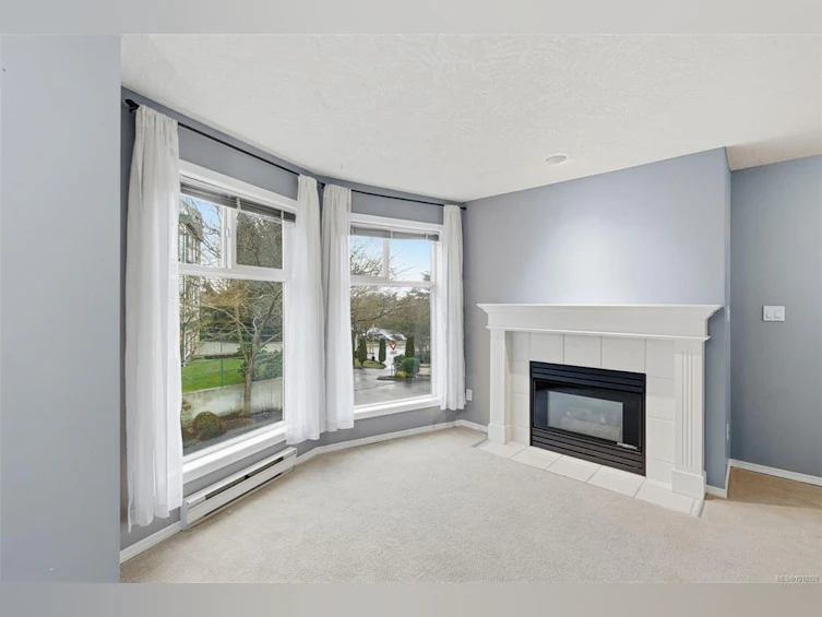 306-894 Vernon Avenue, Saanich, BC, V8X 2W6 - 9