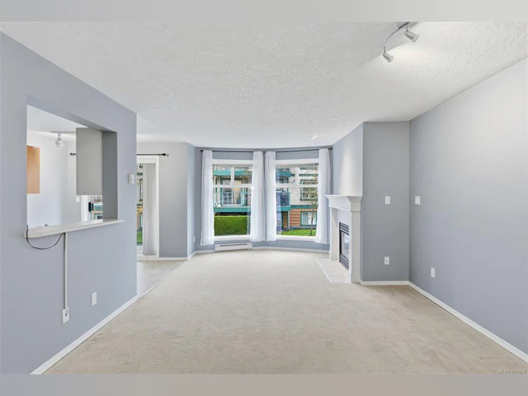 306-894 Vernon Avenue, Saanich, BC, V8X 2W6 - 6