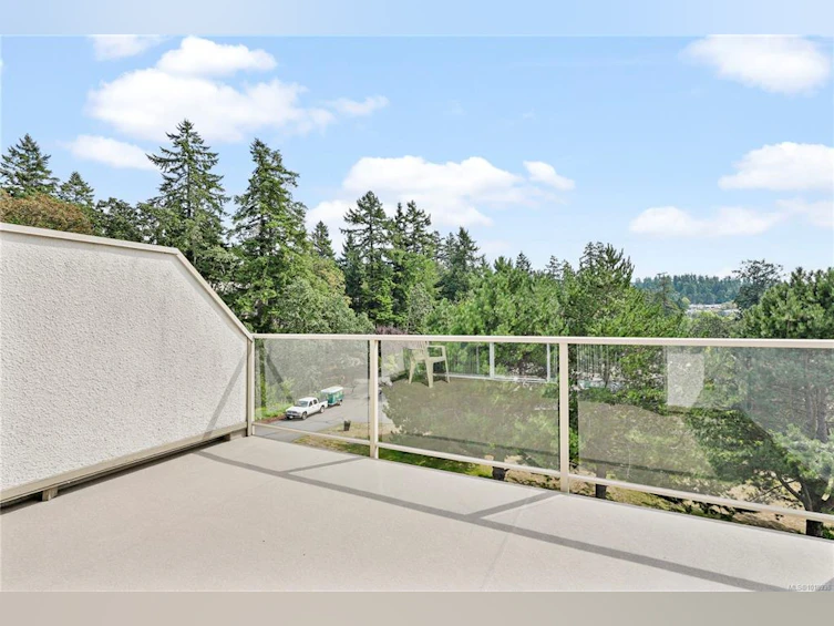 8-895 Royal Oak Avenue, Saanich, BC, V8X 3T3 - 10