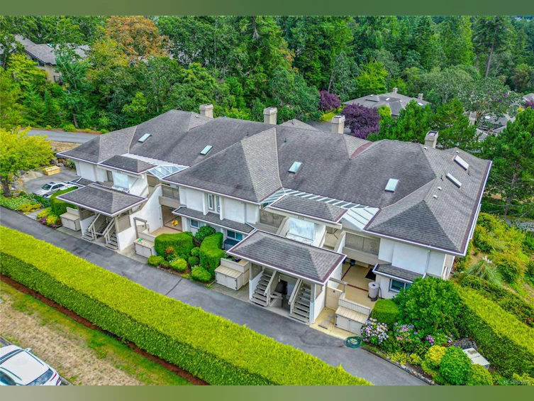 8-895 Royal Oak Avenue, Saanich, BC, V8X 3T3 - 24