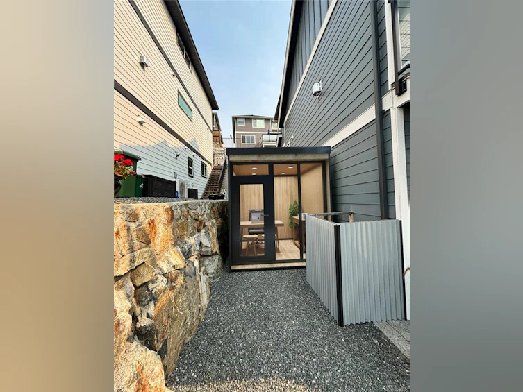 2544 Obsidian Place, Langford, BC, V9B 5L4 - 40