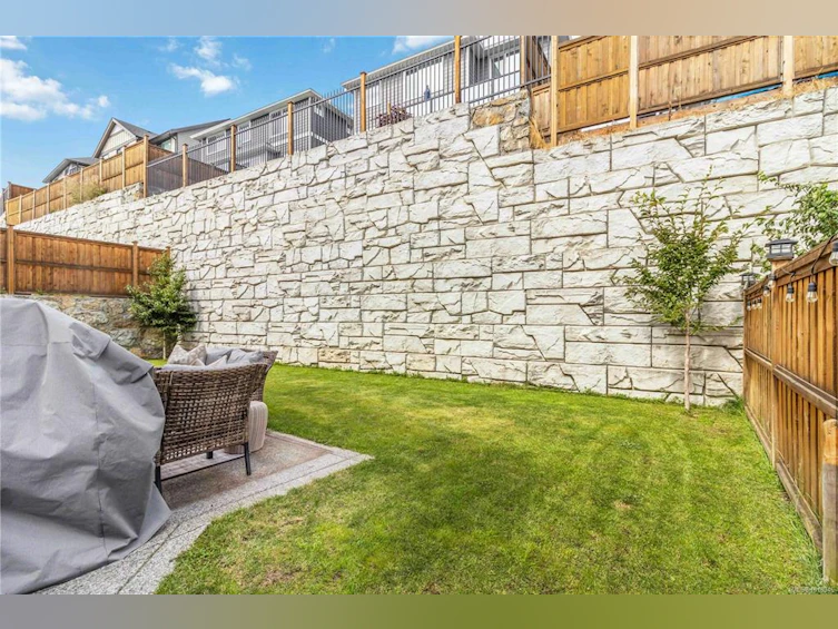 2544 Obsidian Place, Langford, BC, V9B 5L4 - 36