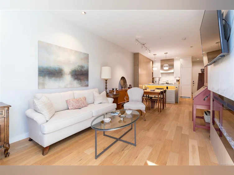 203-1201 Fort Street, Victoria, BC, V8V 3L1 - 4