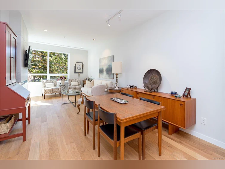 203-1201 Fort Street, Victoria, BC, V8V 3L1 - 8