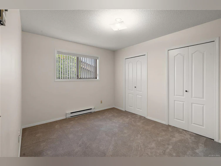 10288 Cleveland Road, Sidney, BC, V8L 4X9 - 23