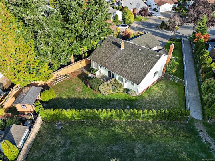 10288 Cleveland Road, Sidney, BC, V8L 4X9 - 47