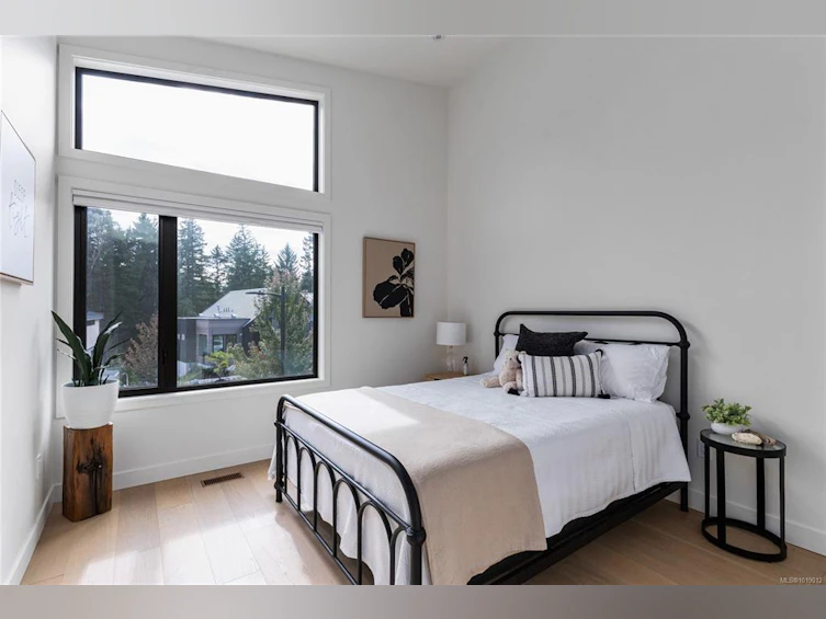 640 Medalist Avenue, Colwood, BC, V9C 0C3 - 20