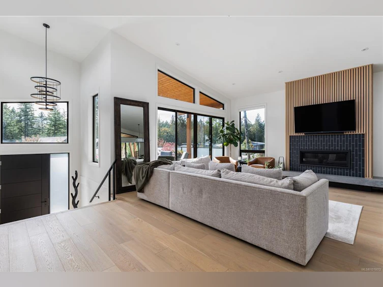 640 Medalist Avenue, Colwood, BC, V9C 0C3 - 6