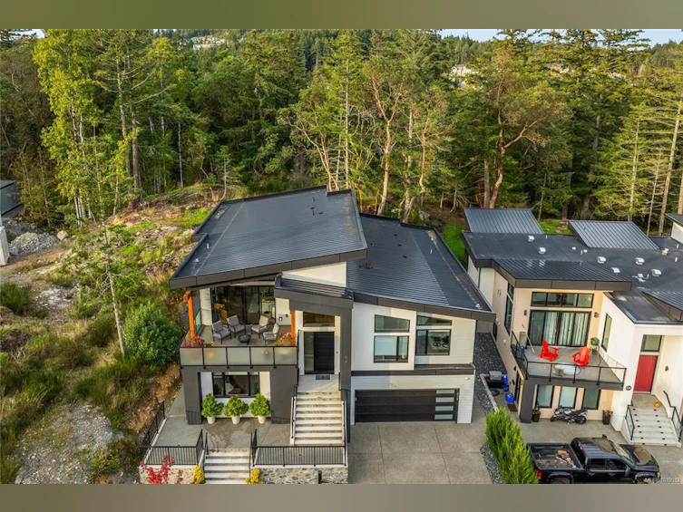 640 Medalist Avenue, Colwood, BC, V9C 0C3 - 56