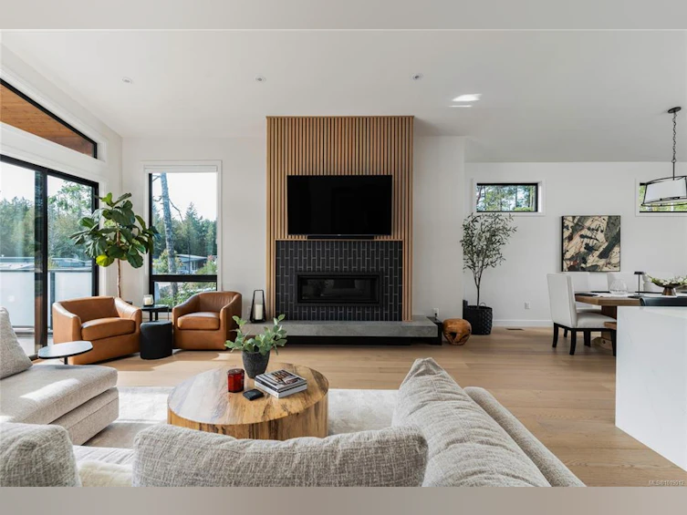 640 Medalist Avenue, Colwood, BC, V9C 0C3 - 5