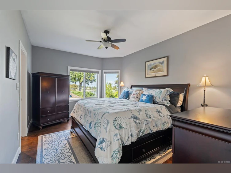 9055 Lochside Drive, North Saanich, BC, V8L 1N1 - 16