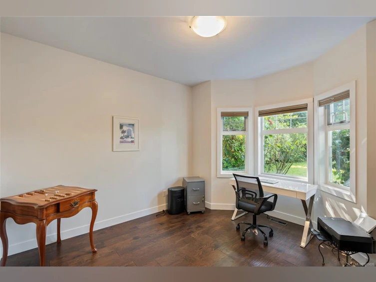 9055 Lochside Drive, North Saanich, BC, V8L 1N1 - 21