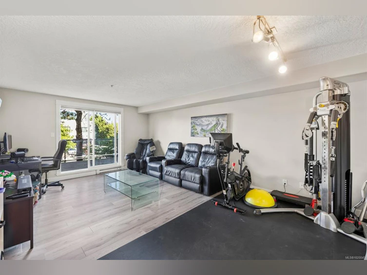 213-2829 Peatt Road, Langford, BC, V9B 3V5 - 9