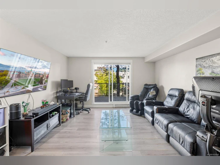 213-2829 Peatt Road, Langford, BC, V9B 3V5 - 8