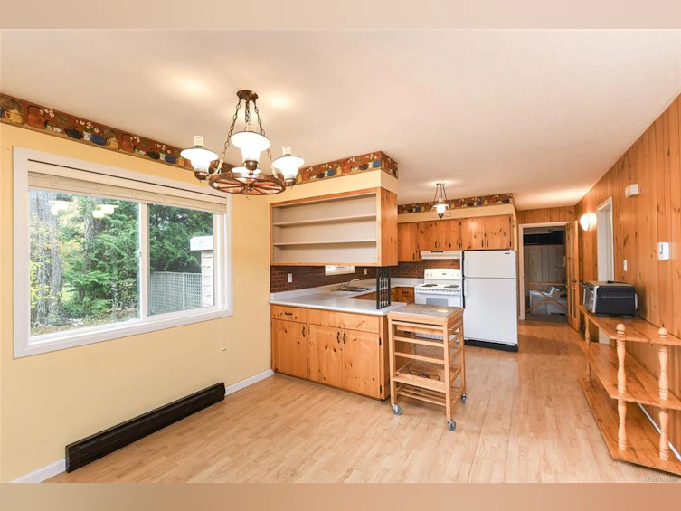1210 Wilkinson Road, Comox, BC, V9M 4B8 - 17