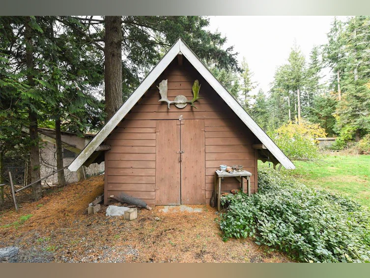1210 Wilkinson Road, Comox, BC, V9M 4B8 - 10