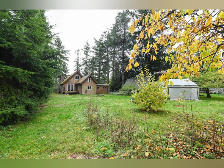 1210 Wilkinson Road, Comox, BC, V9M 4B8 - 5