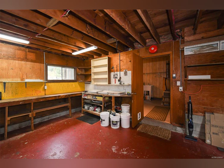 1210 Wilkinson Road, Comox, BC, V9M 4B8 - 38