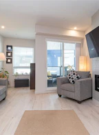 208 958 Pharoah Mews